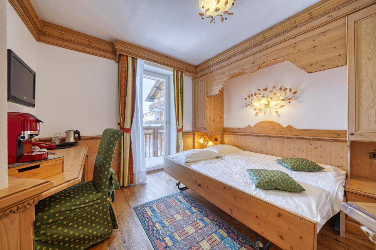 Hotel La Torretta Passo del Tonale Exteriér fotografie