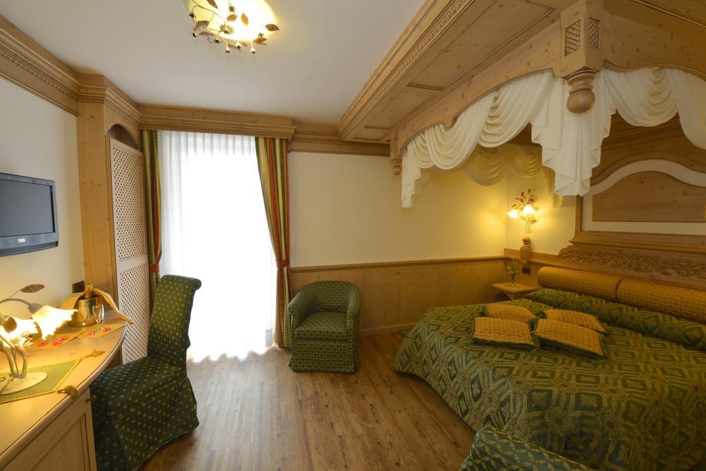 Hotel La Torretta Passo del Tonale Exteriér fotografie