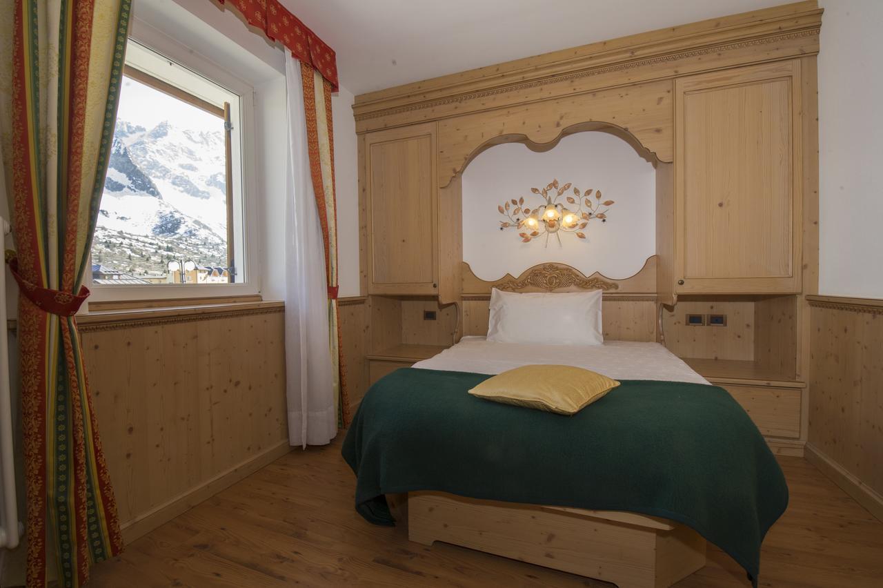 Hotel La Torretta Passo del Tonale Exteriér fotografie